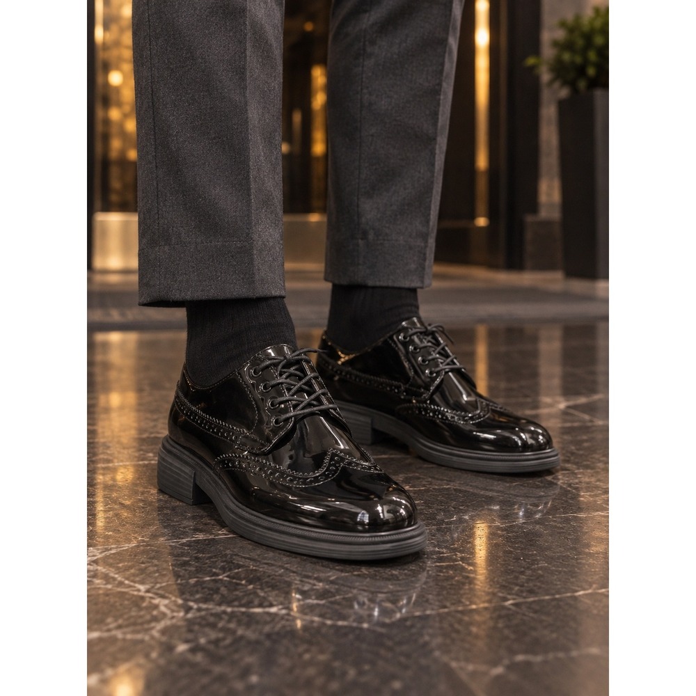 OKJ Black Patent Leather Wingtip Oxford Brogue Dress Shoes 9.5 Preppy Academia